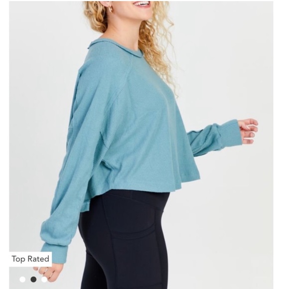 New Altar’d state oversized soft ribbed knit long sleeve top - Picture 2 of 5